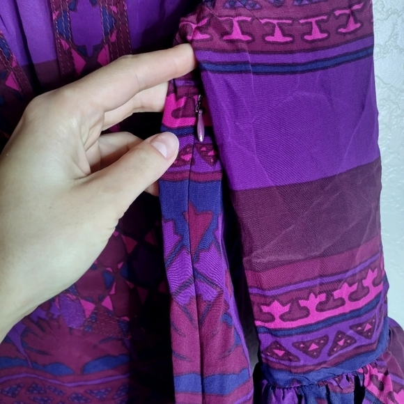 Tory Burch Silk Geometric Print Ruffle High V Neck 3/4 Tunic Blouse Top Sz 6 - Picture 7 of 12